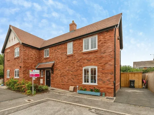 Marjory Close, Chesterphoto