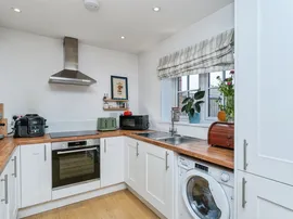 Marjory Close, Chester thumb 3