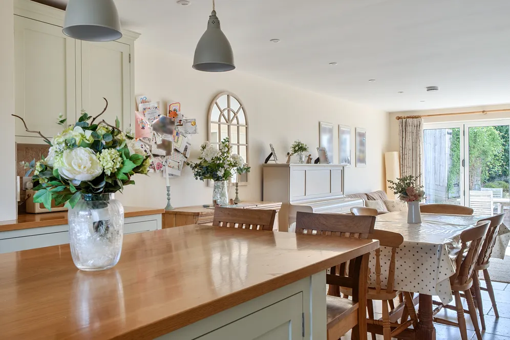 West View, Somerton, OX25 photo 9
