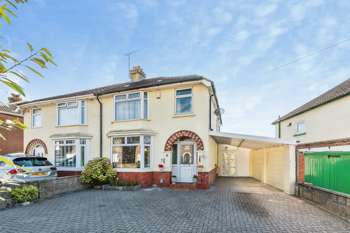 Merton Avenue, SWINDON