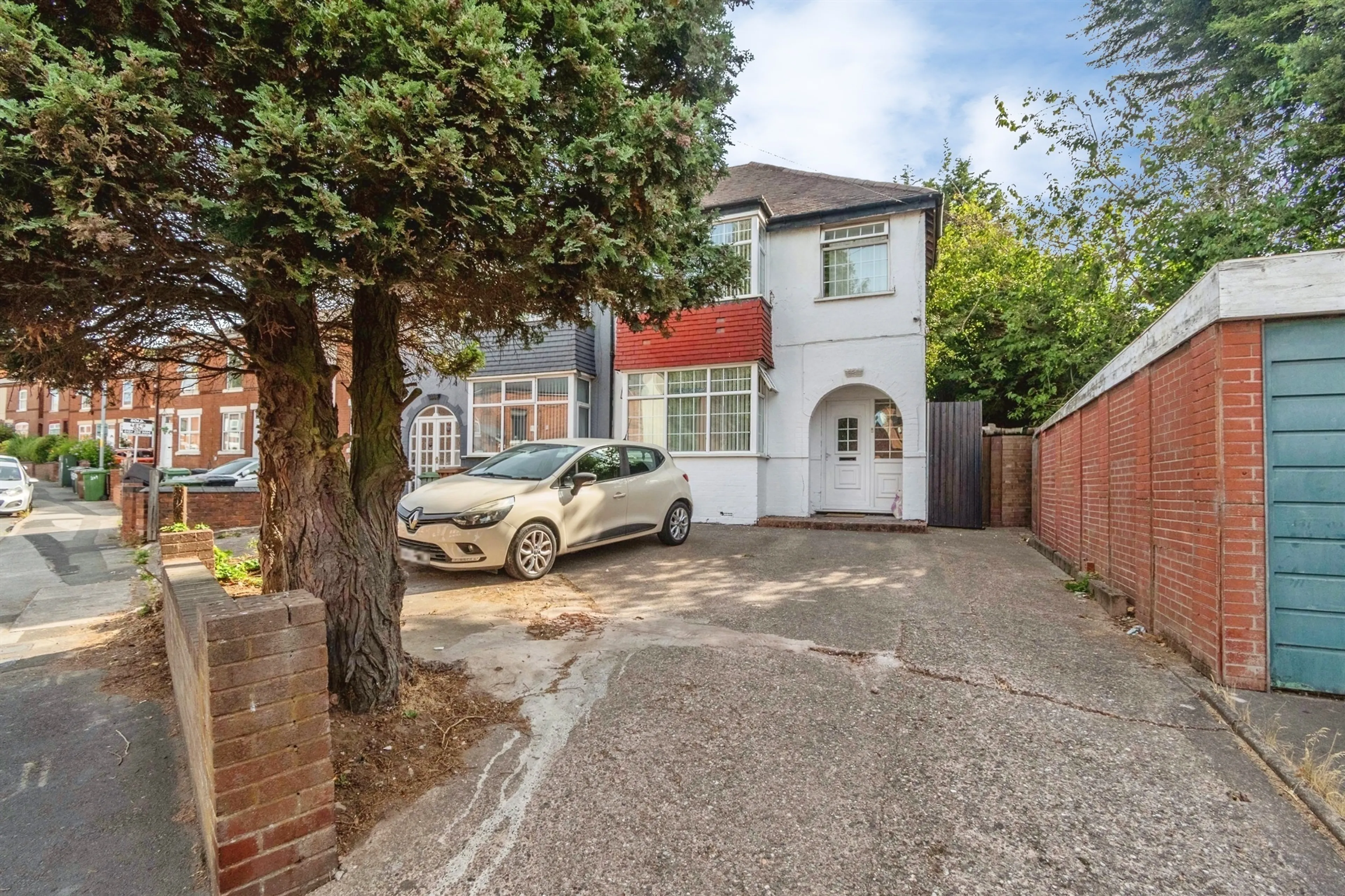 Property photo 0