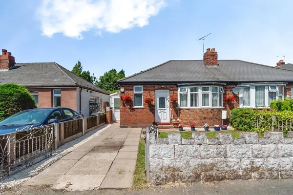 Cedar Road, Willenhall, West Midlands...