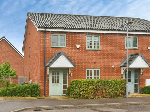 Devereux Court, Glebe Farm, Milton Keynesphoto