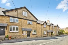 North Street, Haselbury Plucknett, CREWKERNE