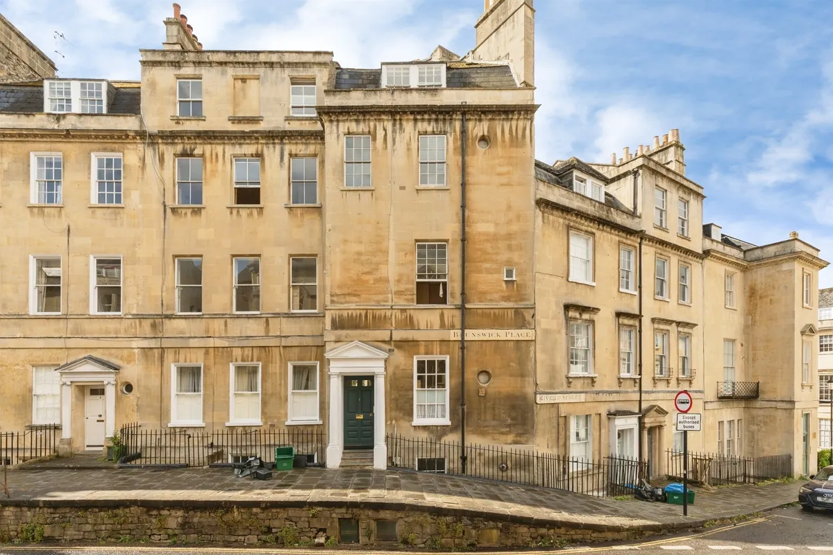 Brunswick Place, Bath