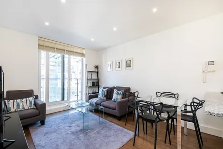 Peninsula Apartments Paddington W2