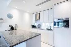 Peninsula Apartments Paddington W2 photo 3