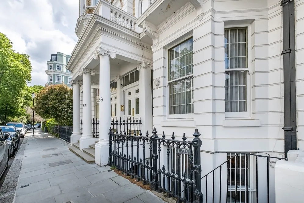 Cornwall Gardens London SW7 photo 4