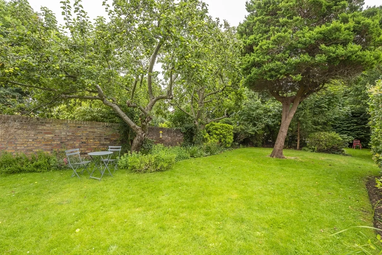 Wimbledon Park Road London SW18 photo 8