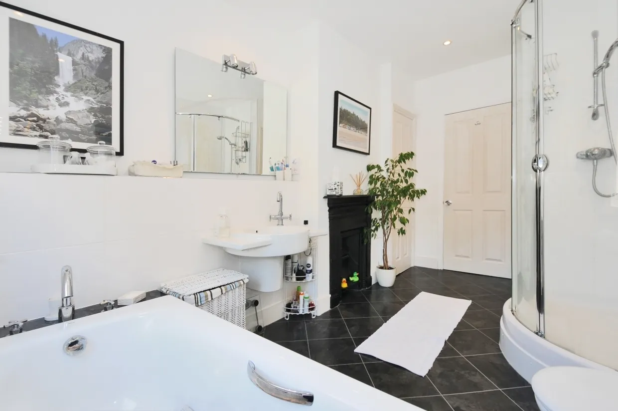 Egbert Road Winchester SO23 photo 8