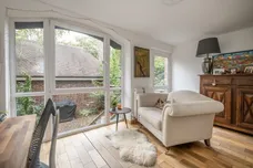 Meadow Close Richmond TW10 photo 11
