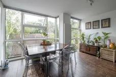 Meadow Close Richmond TW10 photo 16