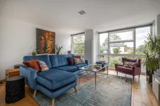Meadow Close Richmond TW10 photo 18