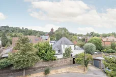 Meadow Close Richmond TW10 photo 20