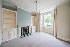 Tregarvon Road London SW11 photo 12