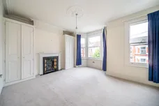 Tregarvon Road London SW11 photo 22