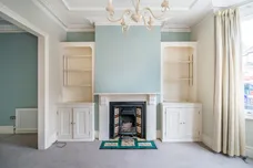 Tregarvon Road London SW11 photo 30