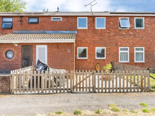 Blackwater Drive, Aylesburyphoto