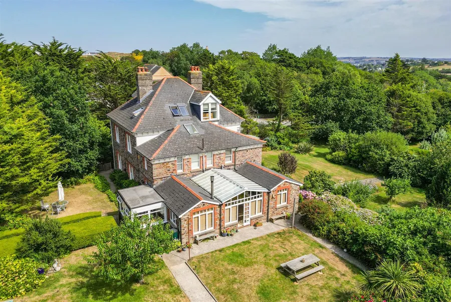 Property Image 17