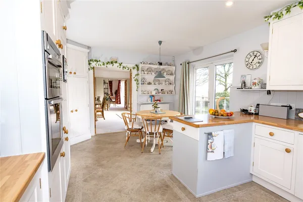 Coombe Street, Pen Selwood, BA9 photo 5