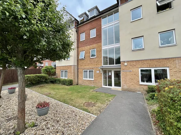 Bastins Close, Park Gate