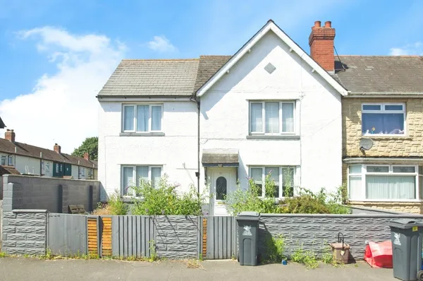 Clydesmuir Road, Cardiff, CF24