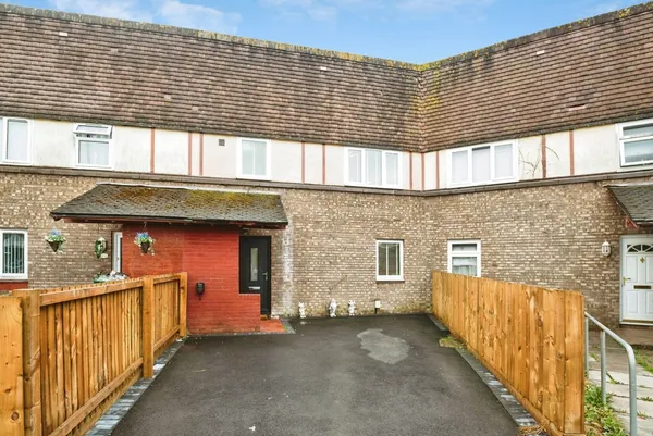 Swallow Way, Duffryn, Newport, NP10
