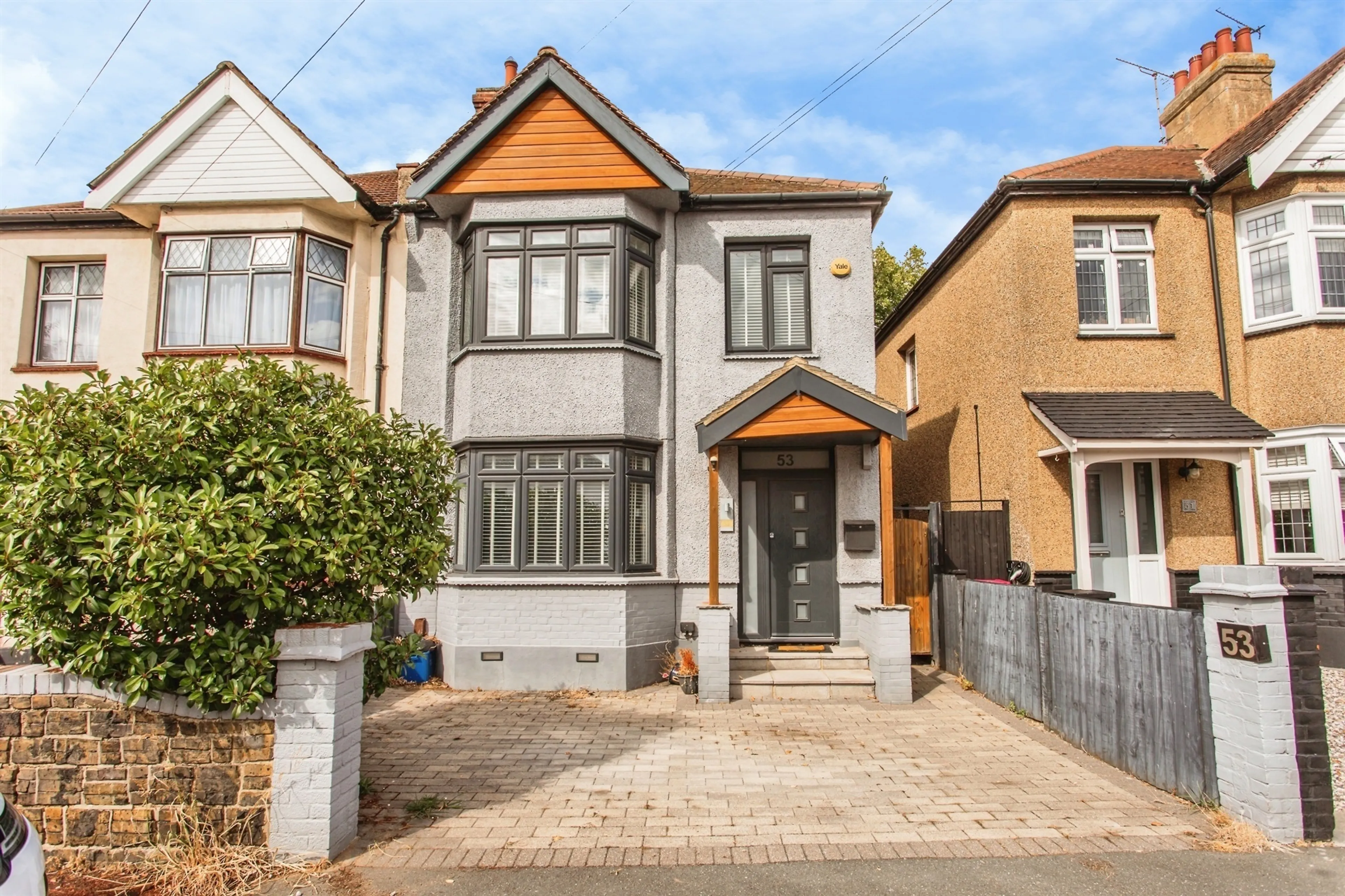Property photo 0