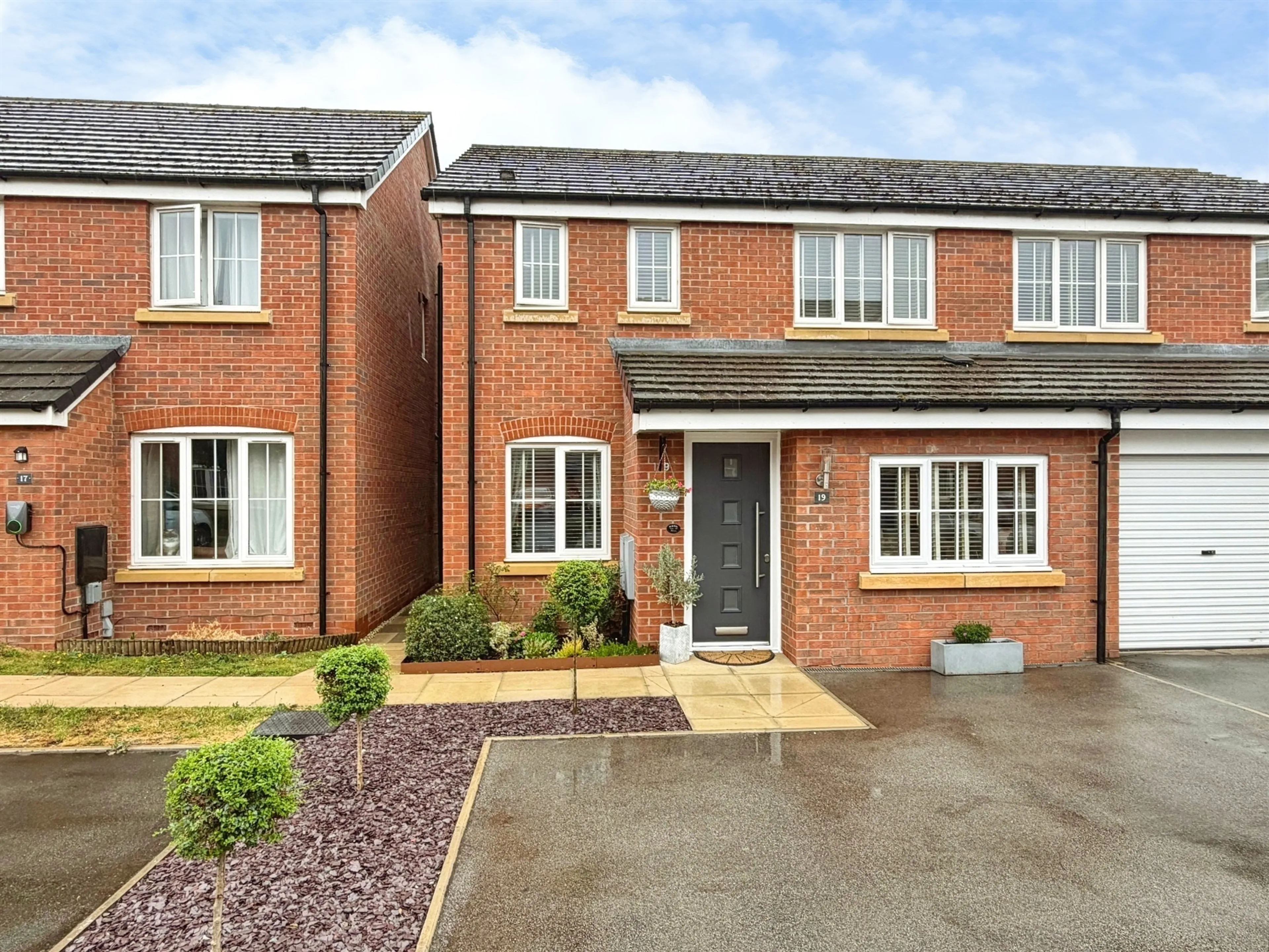 Property at Cozens Street, Wellesbourne, Warwick