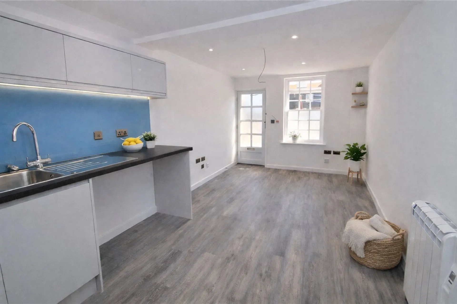 Property photo top 2