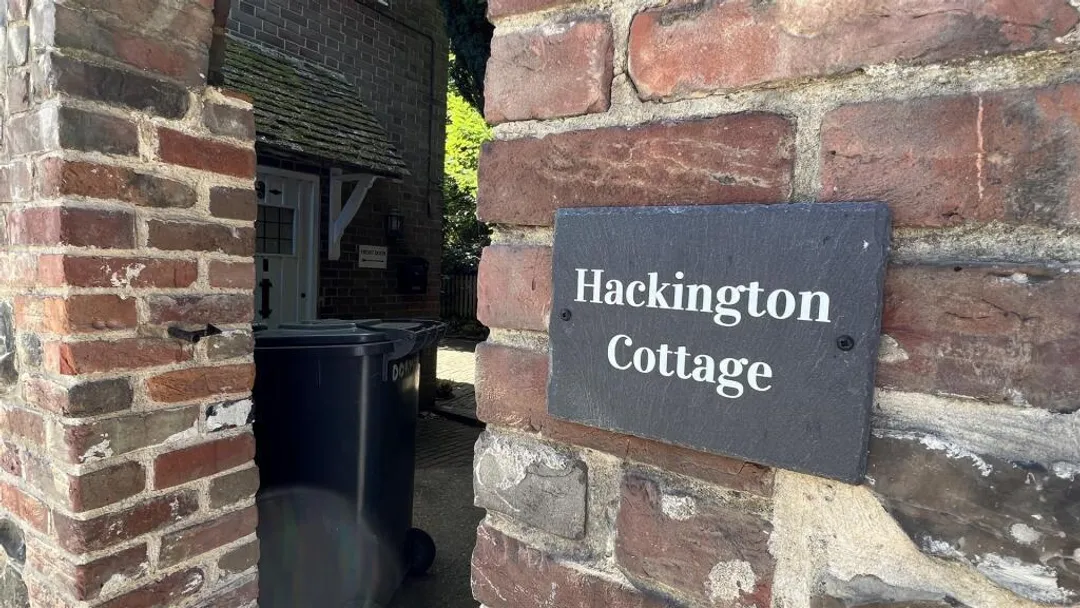 https://mr0.homeflow-assets.co.uk/files/photo/image/48154/4401/_x_/24016_rdhacb_700173452_IMG_11.jpg
