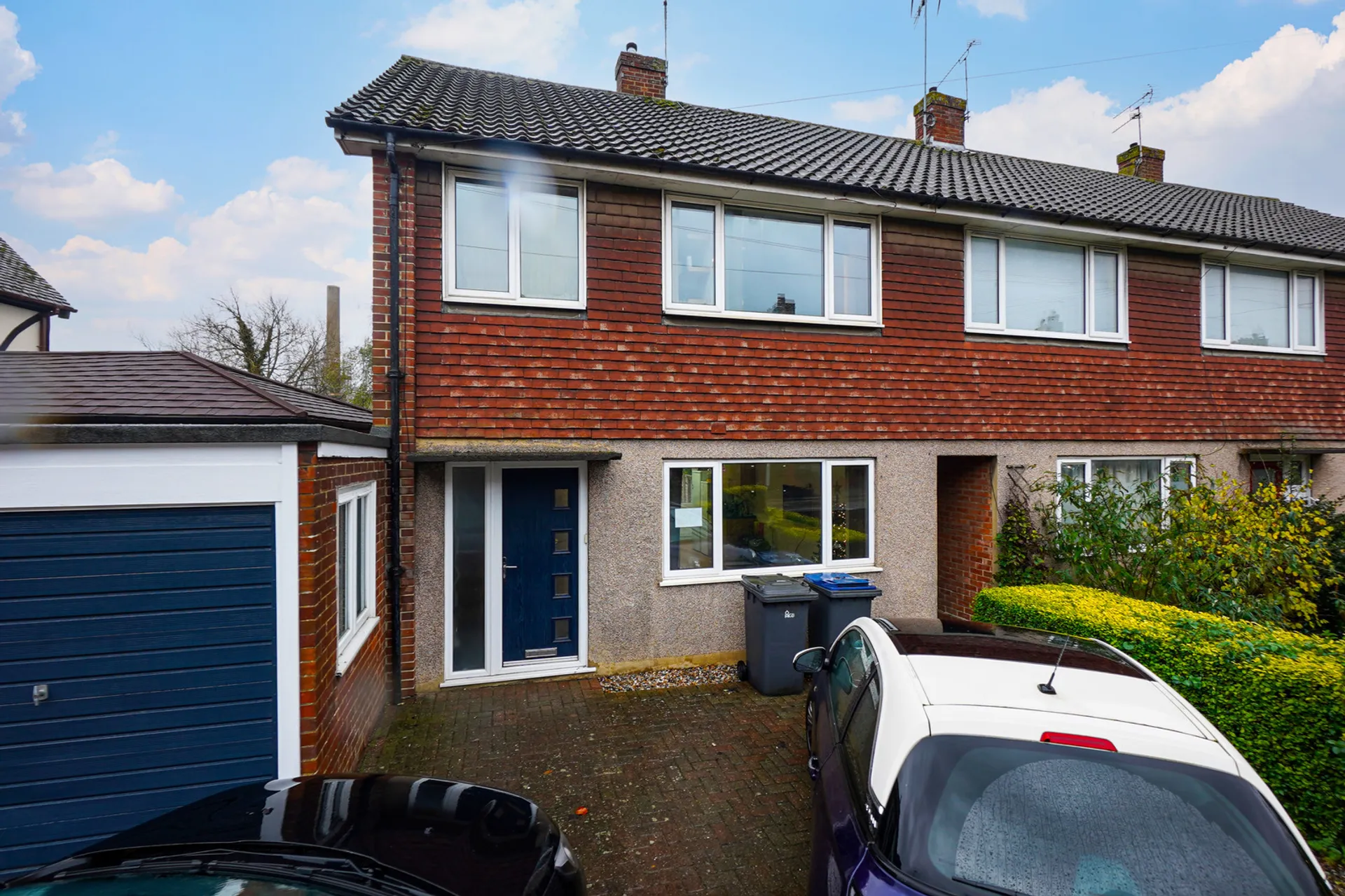 Property photo top 0