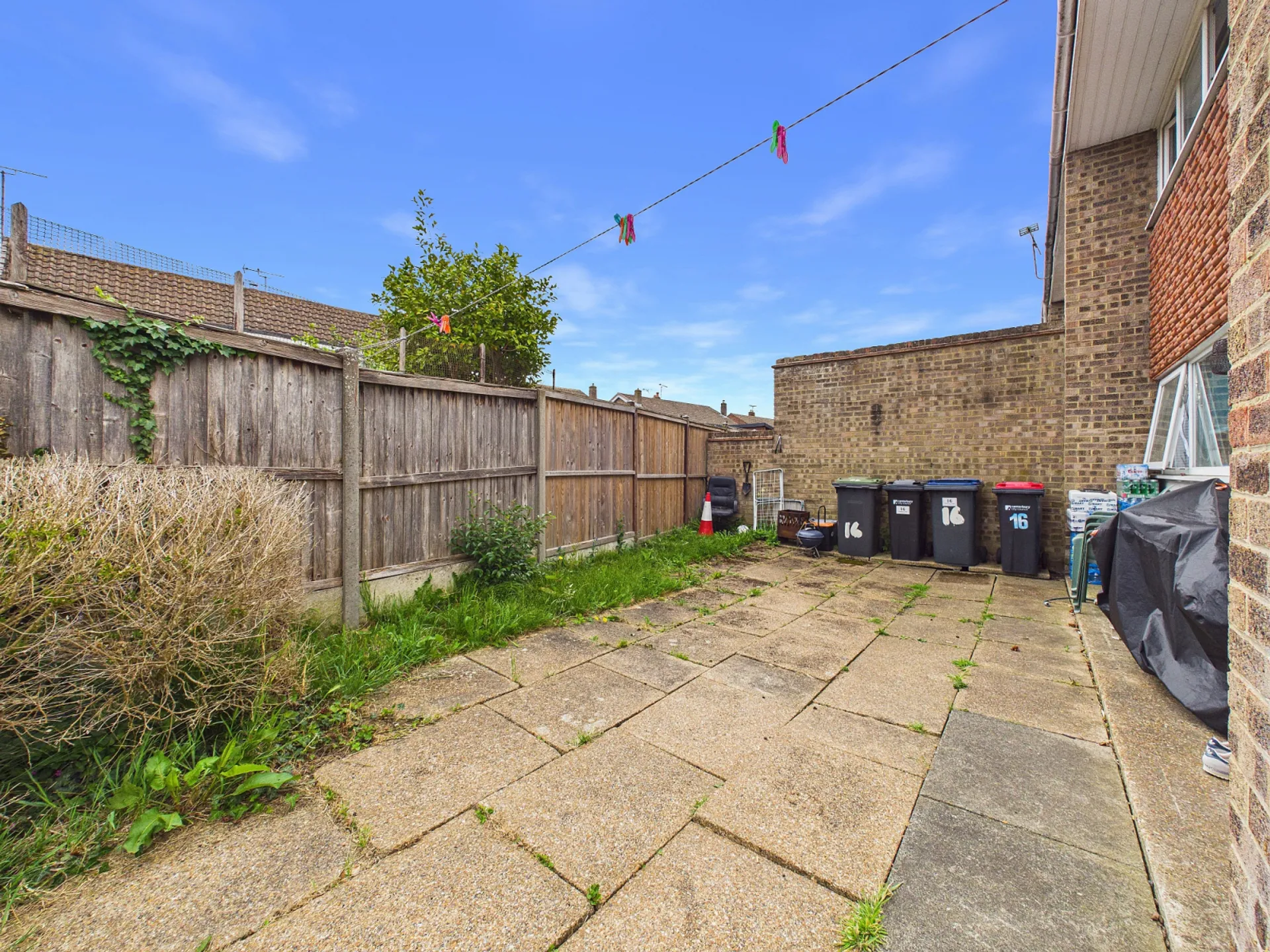 Property photo top 3