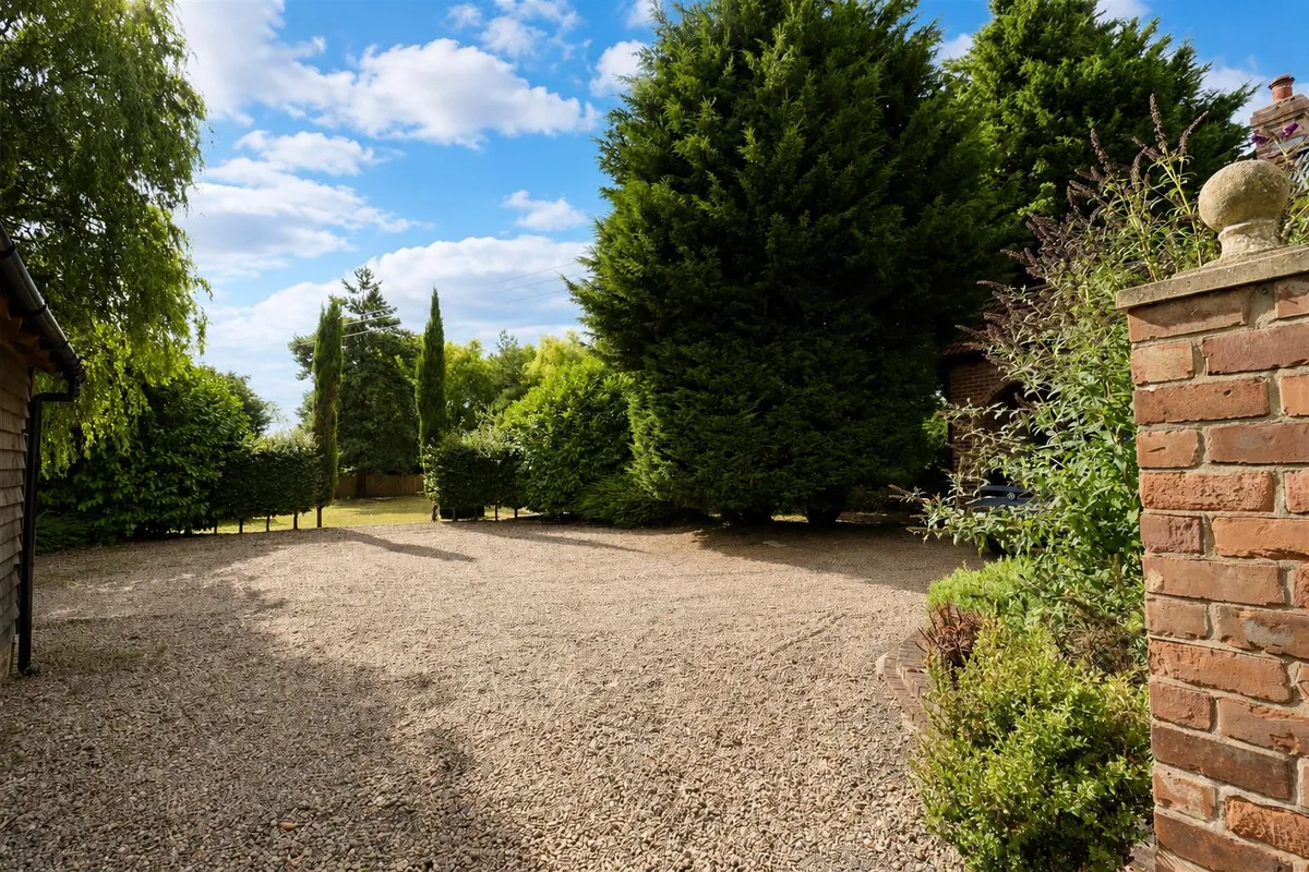Newfield Lane, South Cave