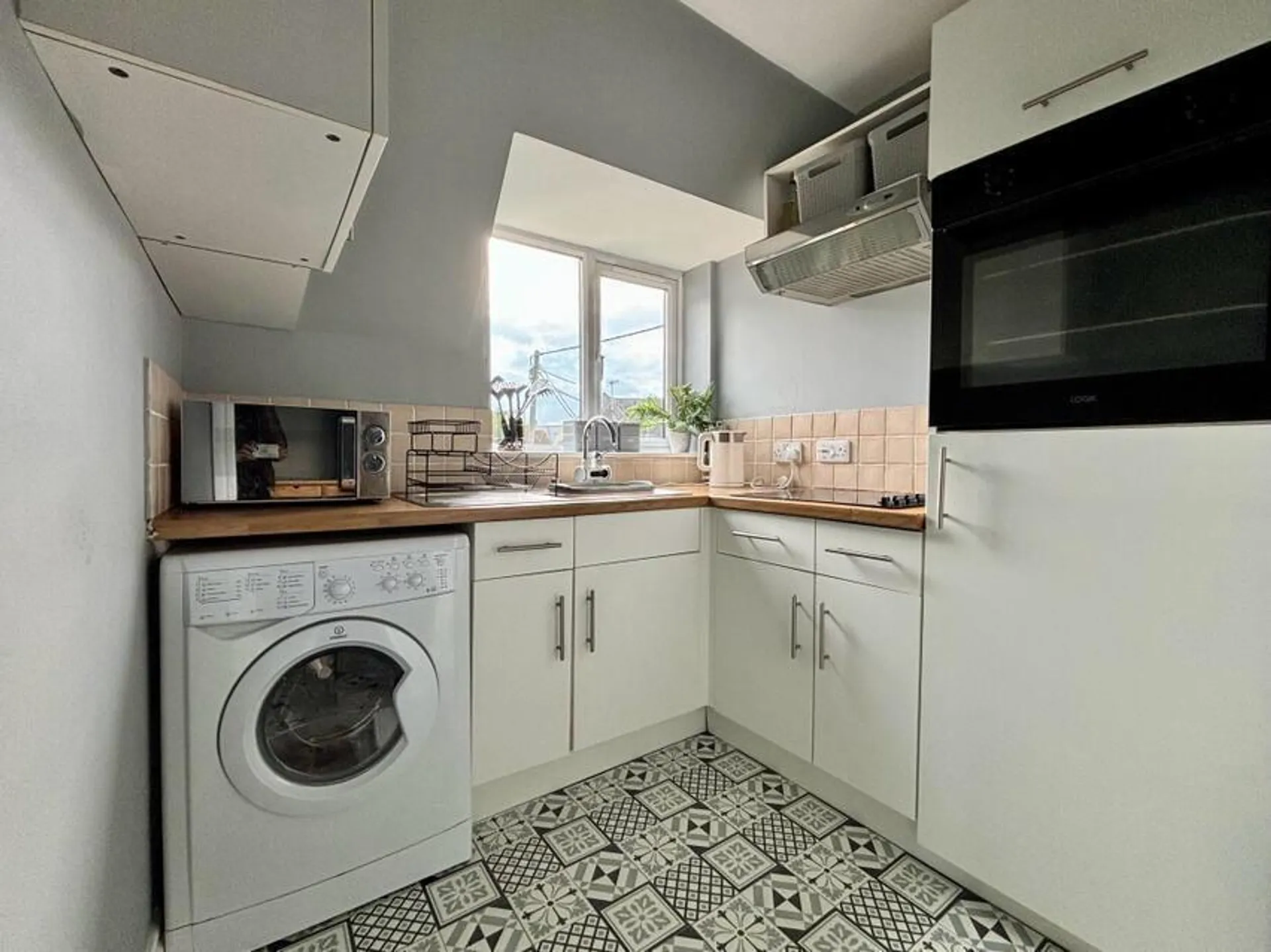 Property photo top 1