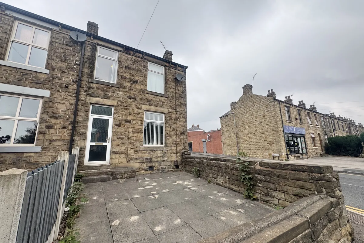 Leeds Road, DEWSBURY