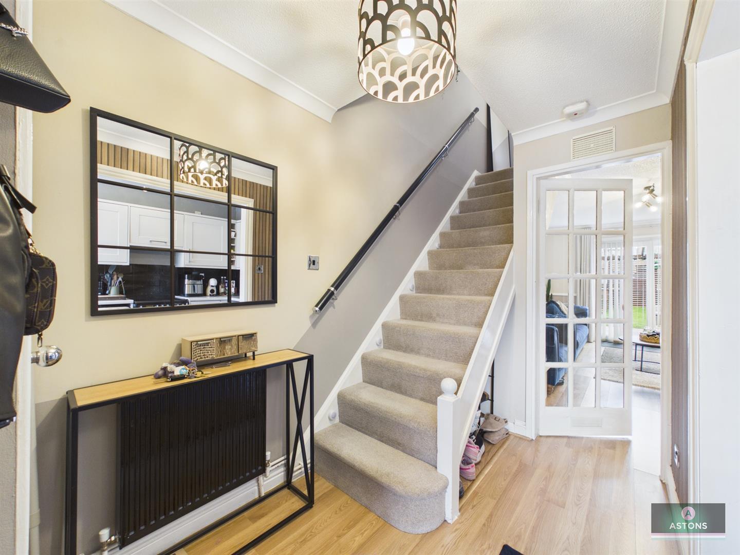 Prestwick Close, Ifield, Crawley Image 6