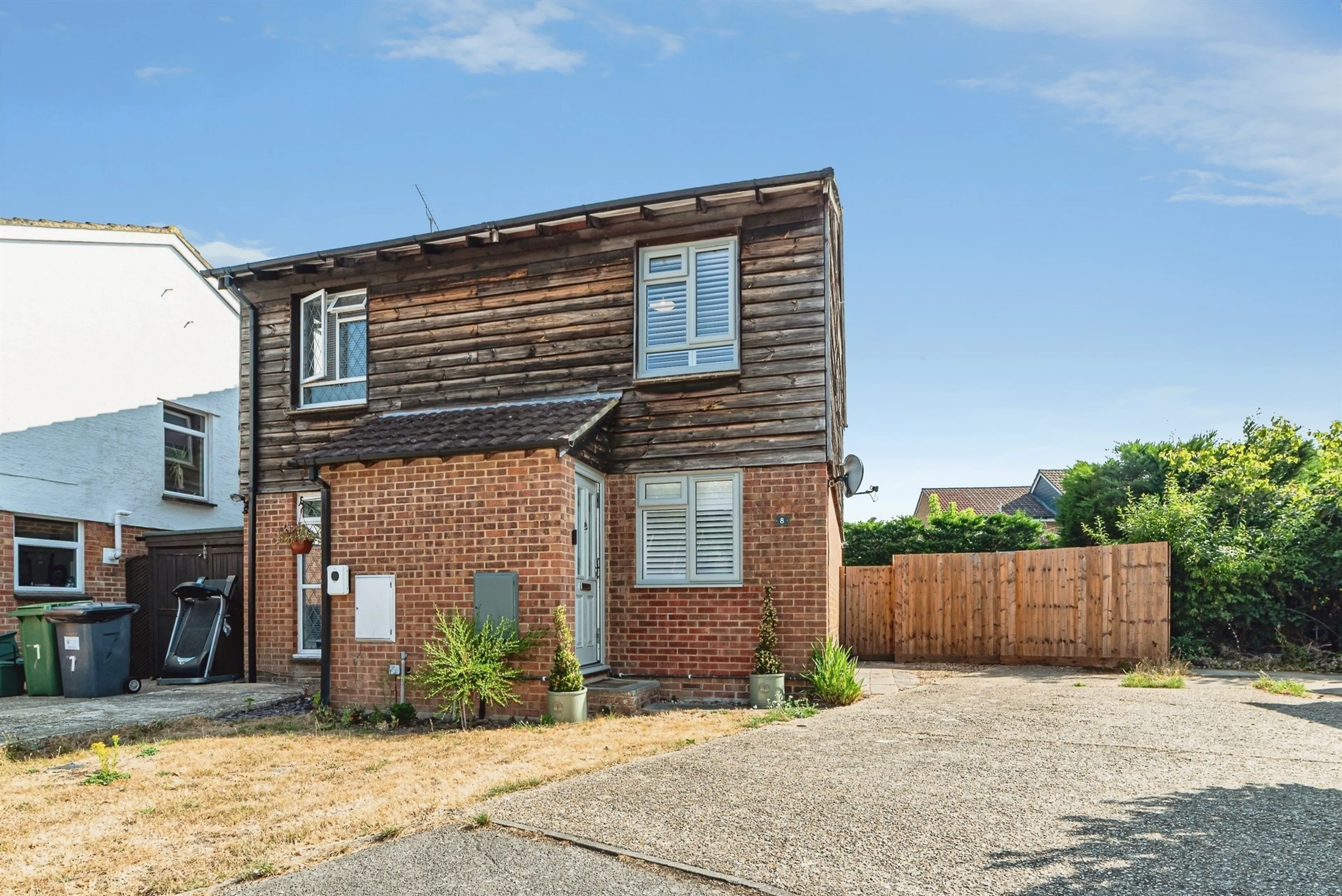 Property at Weyhill Close, Tadley