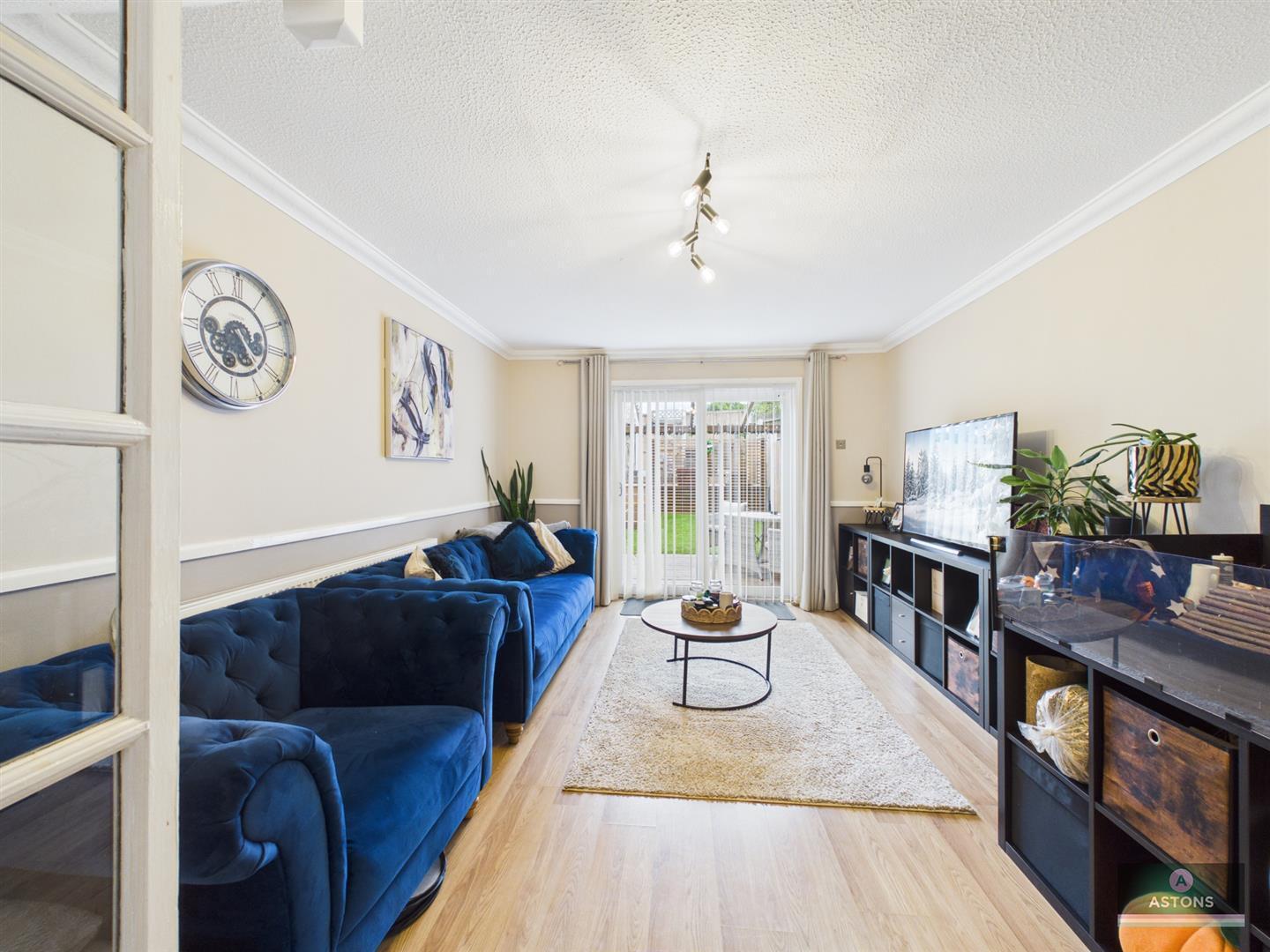 Prestwick Close, Ifield, Crawley Image 10