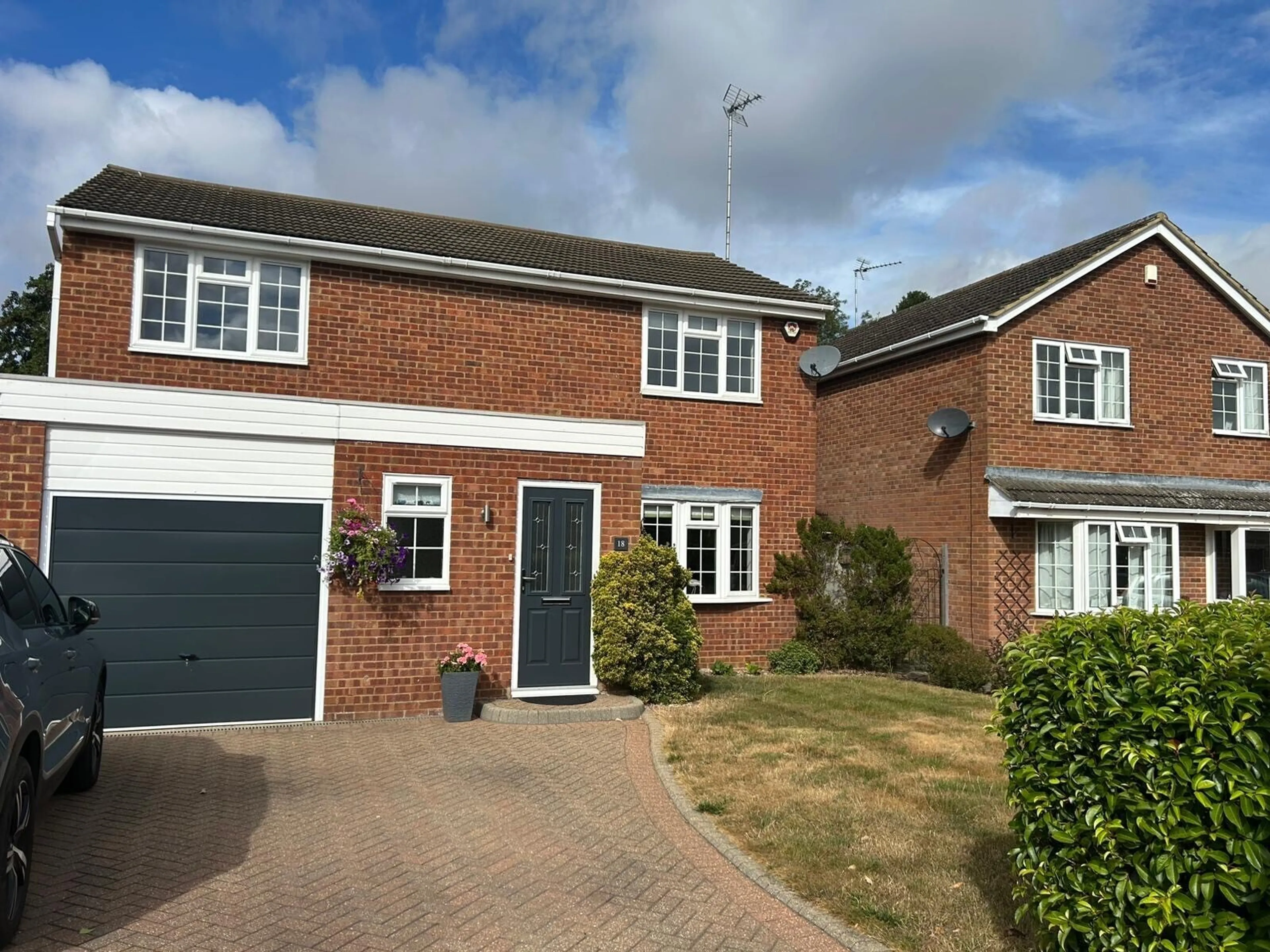 Property photo 0