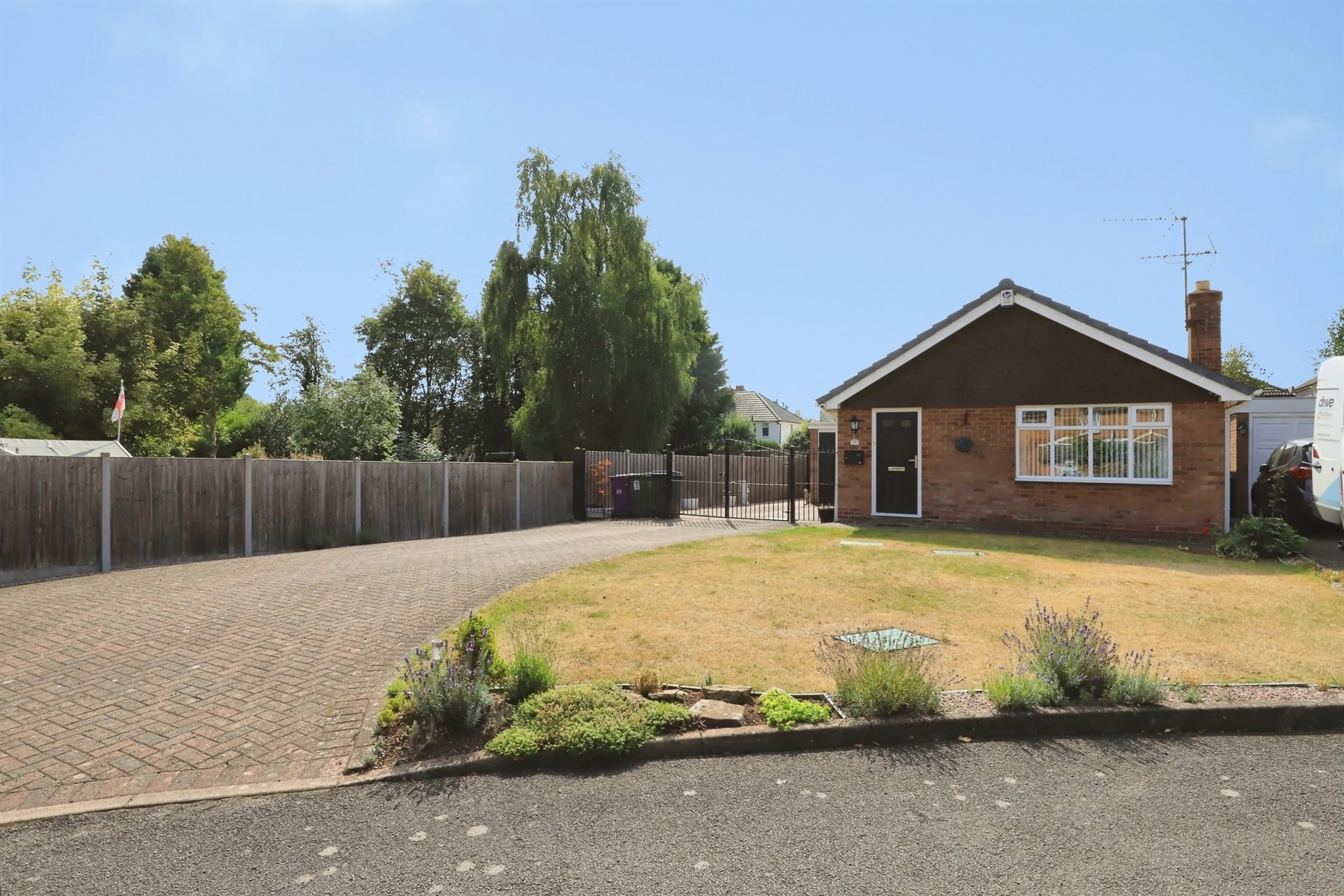 Property at Warstones Crescent, Penn, Wolverhampton