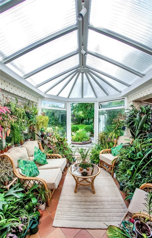 Glenwood Road, West Moors, Ferndown, Dorset, BH22