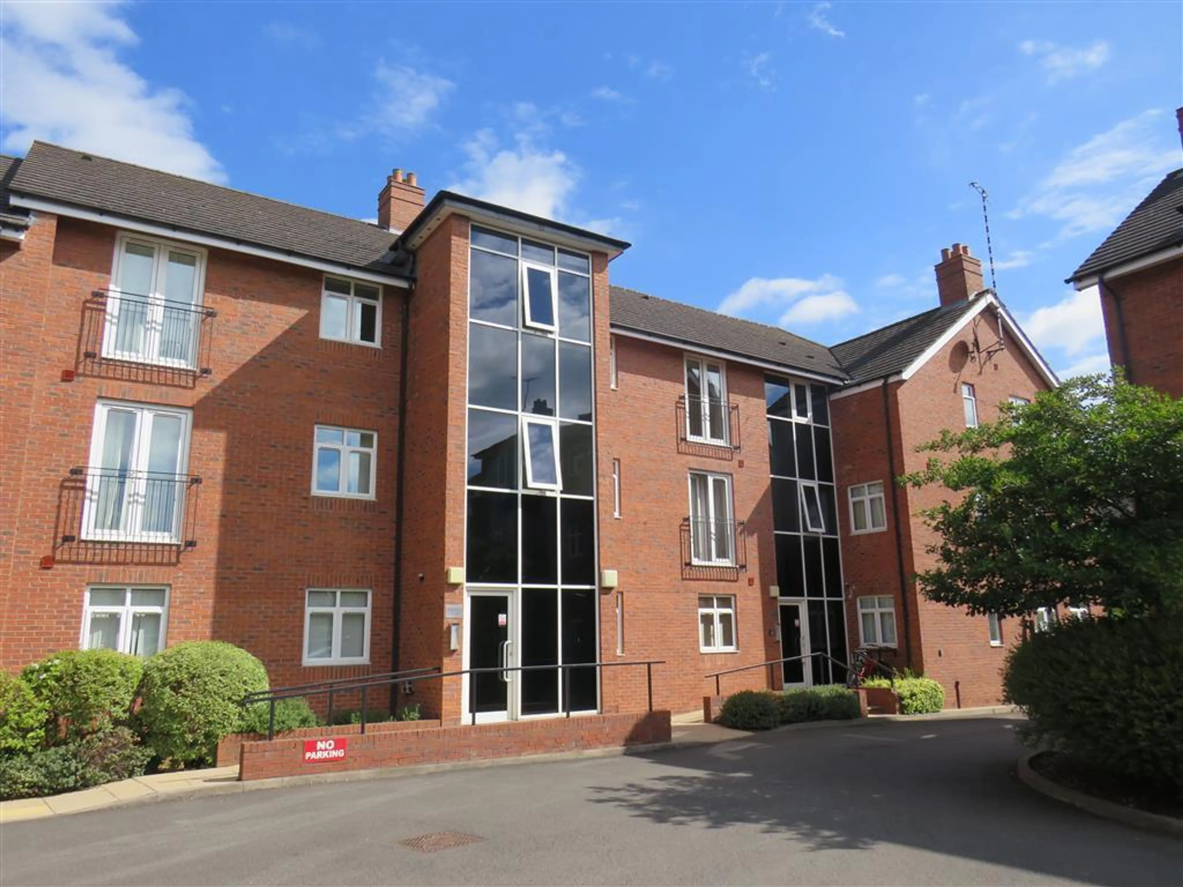 Property photo 0
