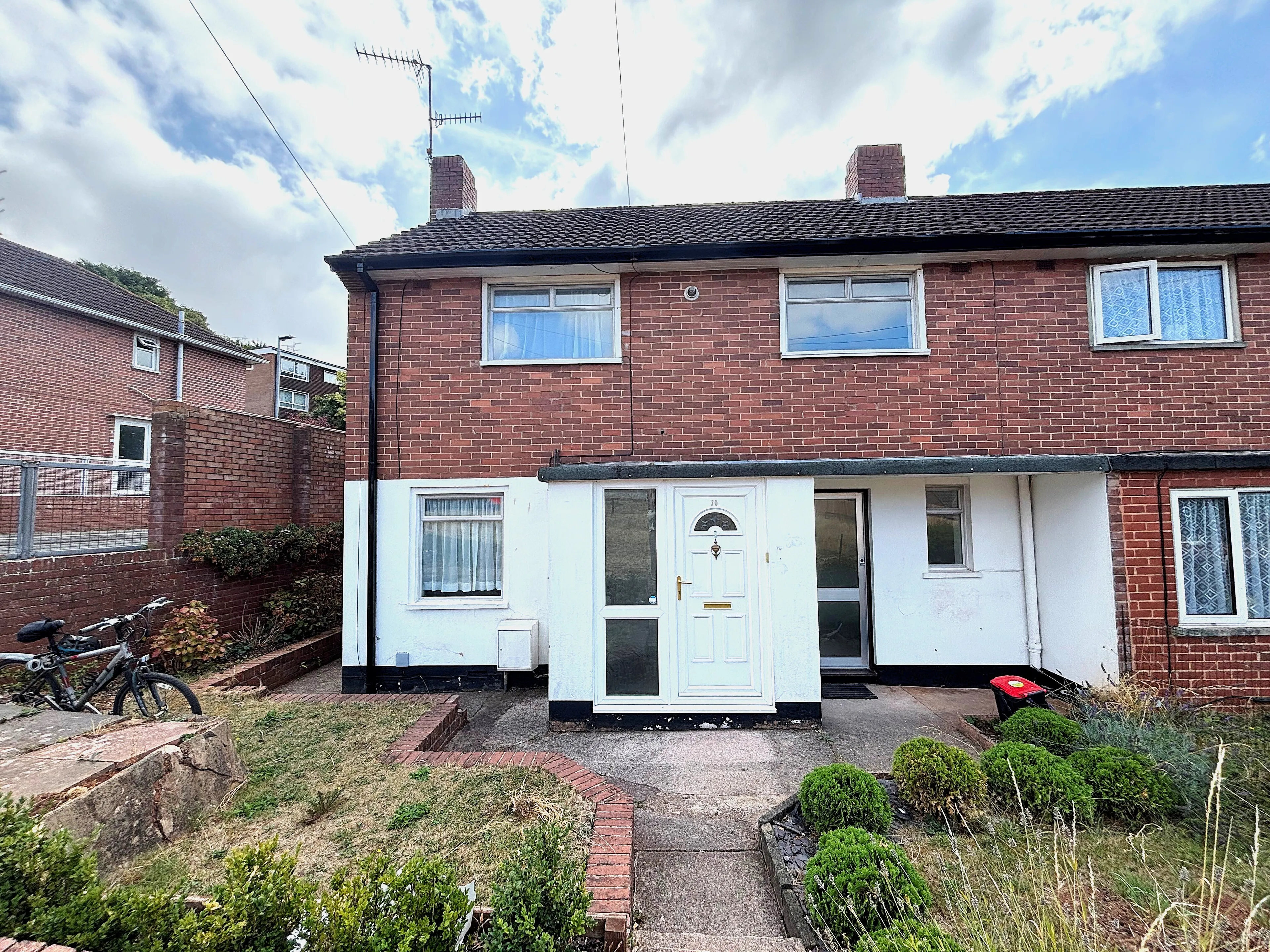Property photo 0
