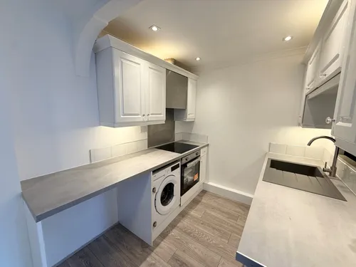 Mahon Close, ENFIELDphoto