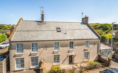 52 Dorchester Road, Maiden Newton