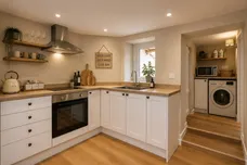 New Road, Calne