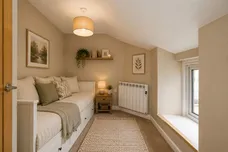 New Road, Calne