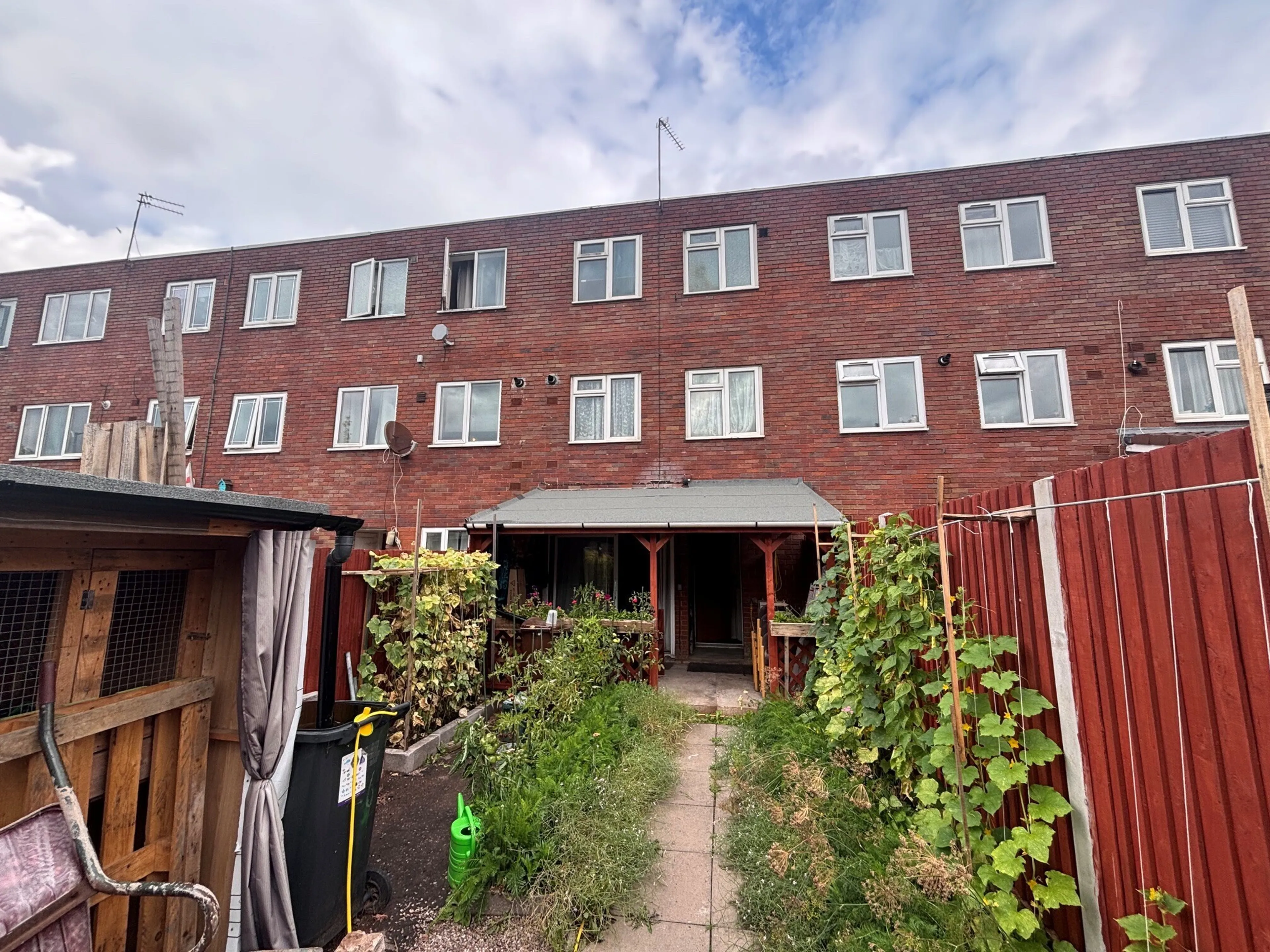 Property photo 0