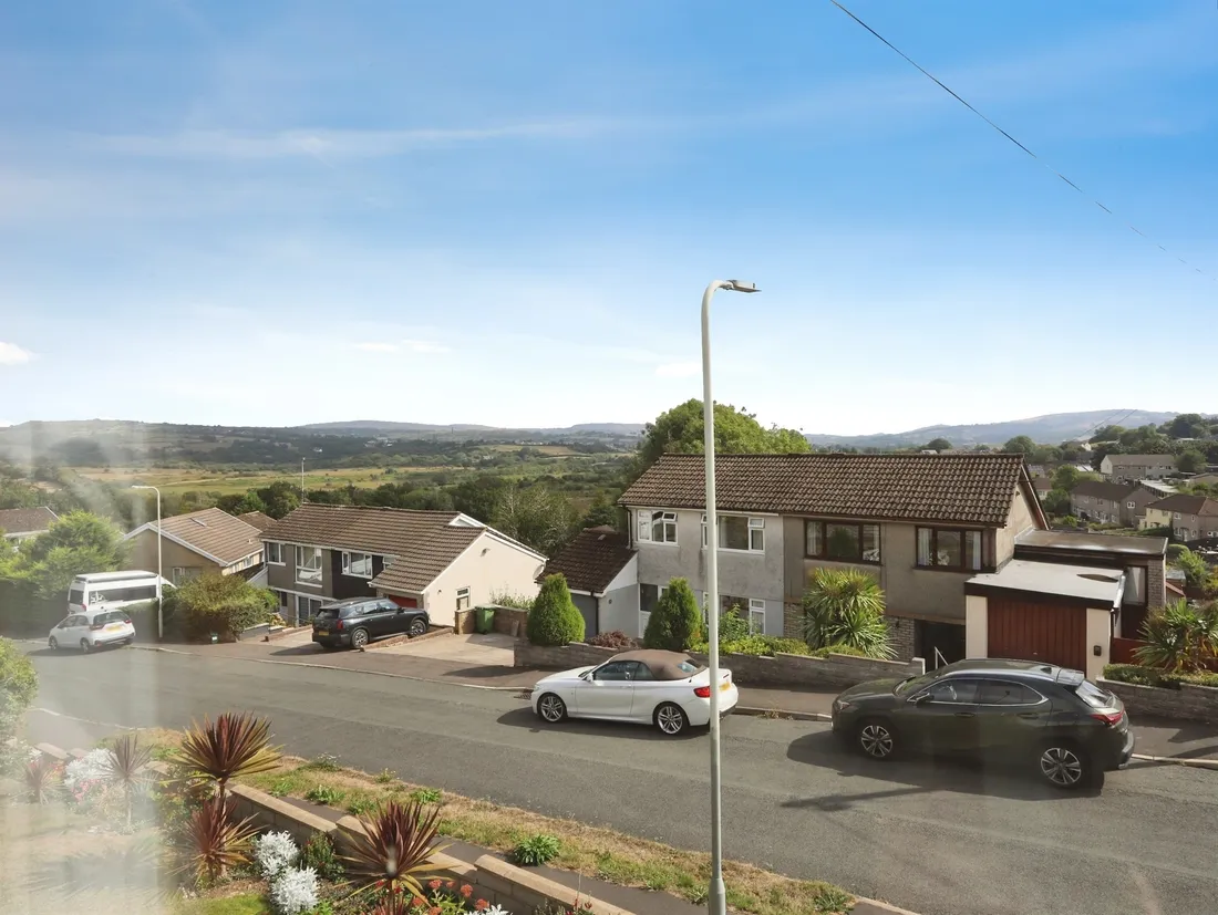 Property photo 28